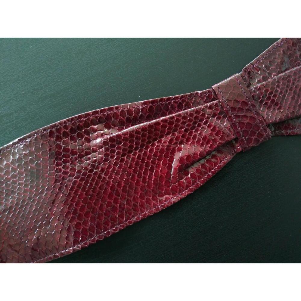 1970s Snake Cinch Waist Belt Dark Cherry Boho Genuine Snake Skin HANDMADE INDIA - Picture 3 of 12